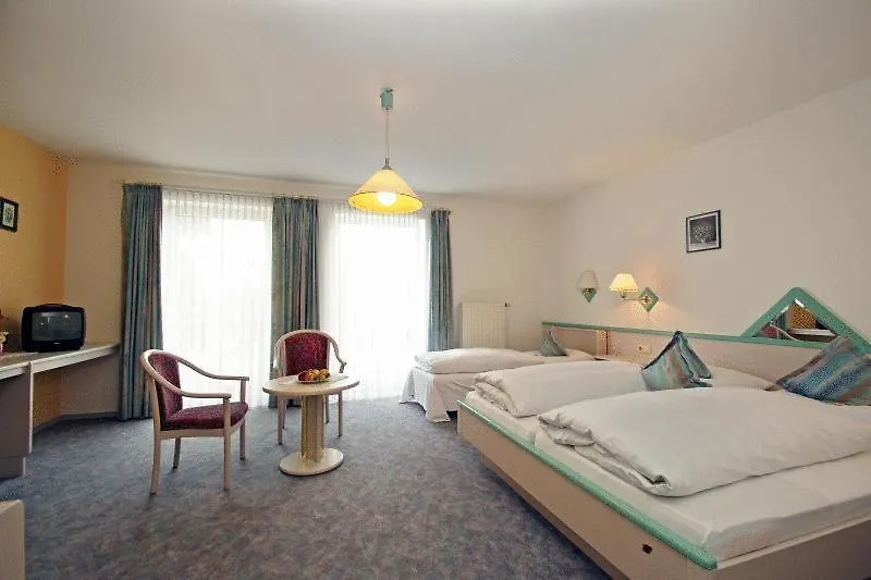 Guest house Landhotel Eibl Rohrnbach
