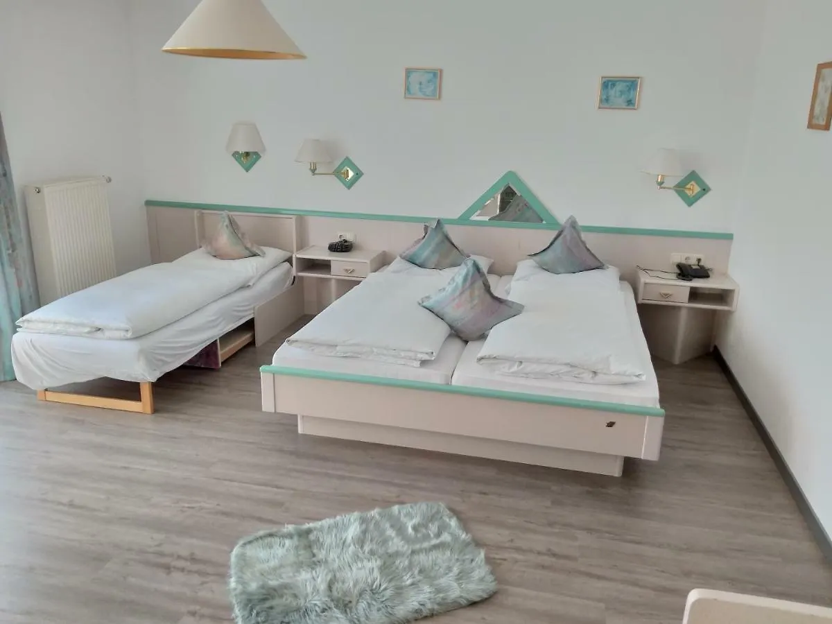 Guest house Landhotel Eibl Rohrnbach